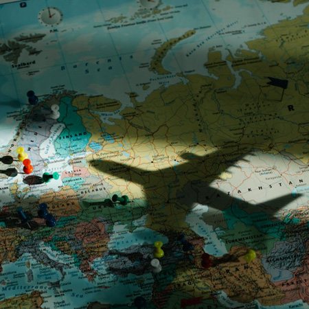 – 商務差旅 –